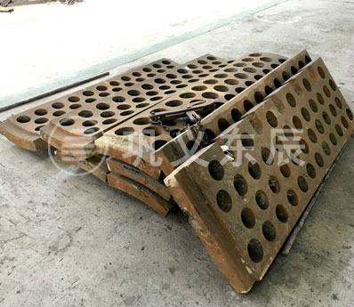 破碎機篩板 /upfile/201903/2019032357545909.jpg